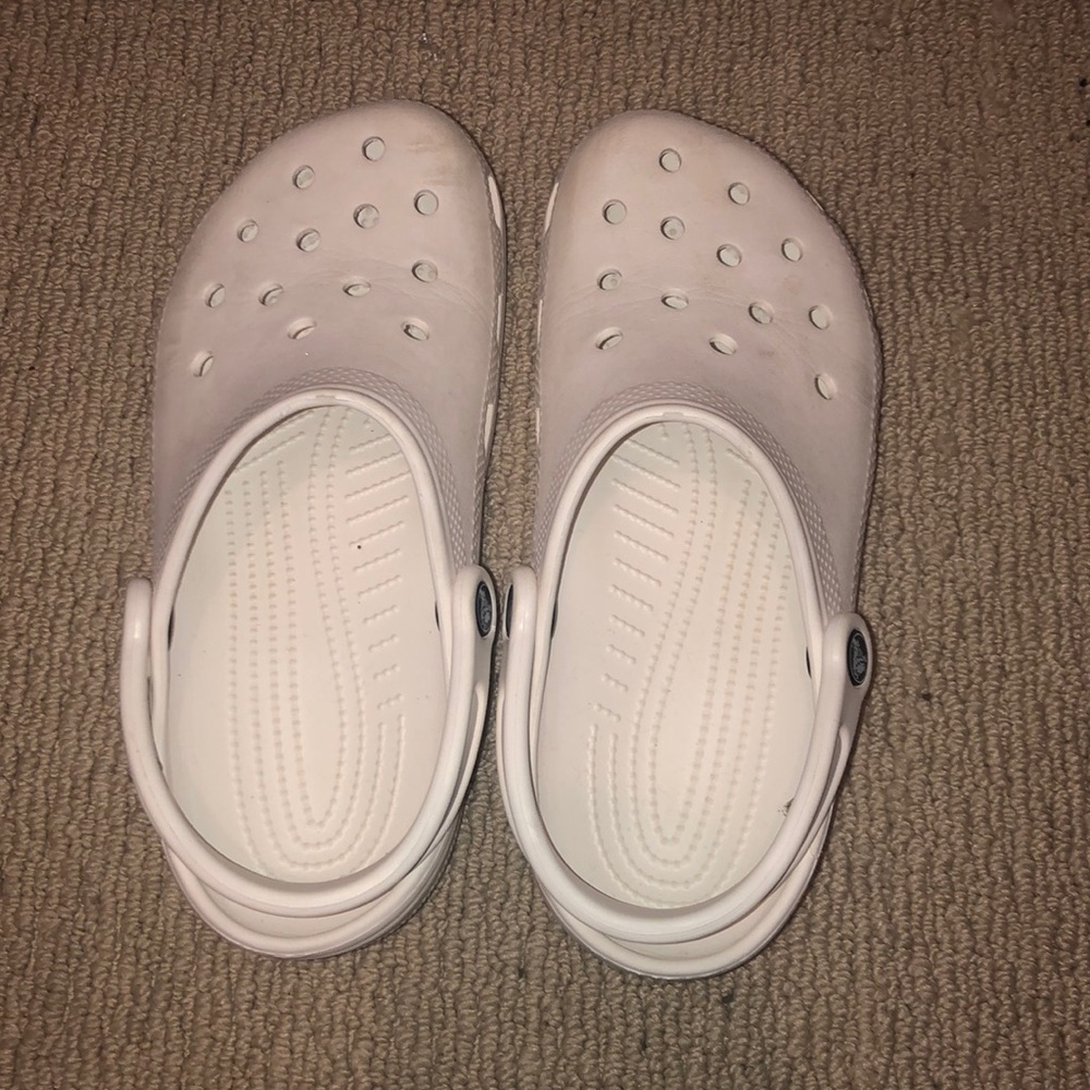 COPY - CROCS White, Size 6
